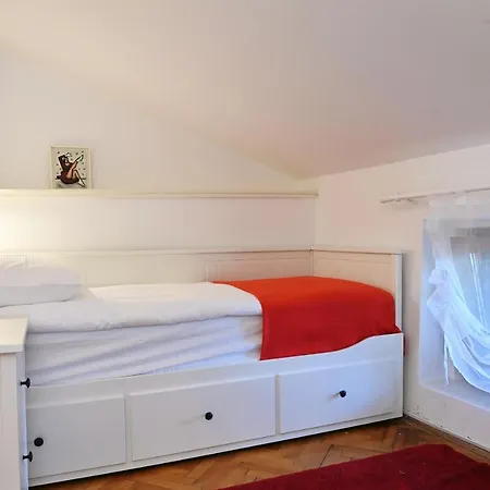 Holiday home Privatna Kuca Krimeja Rijeka